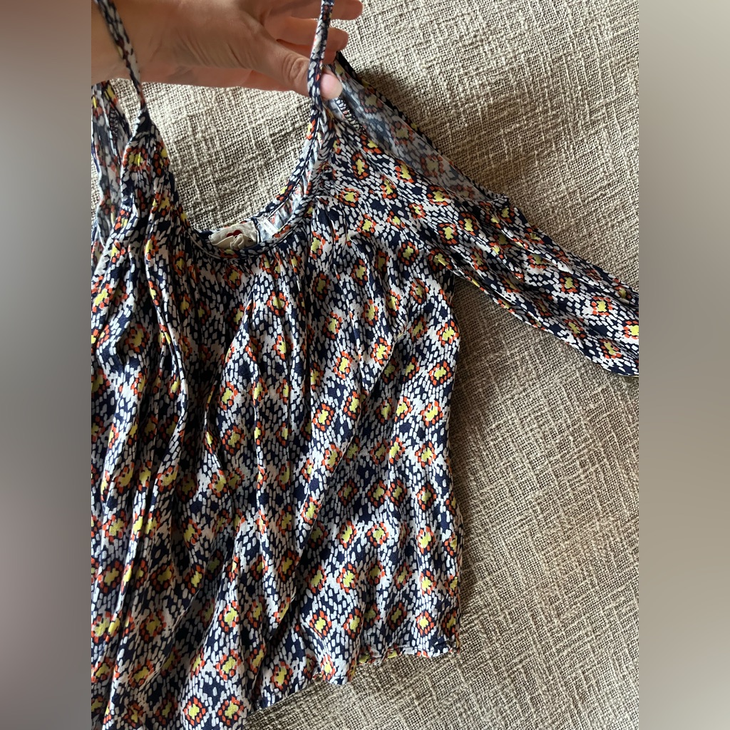 Cold Shoulder Patterned Top